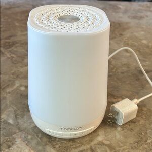 Momcozy Baby Sound Machine. Works.